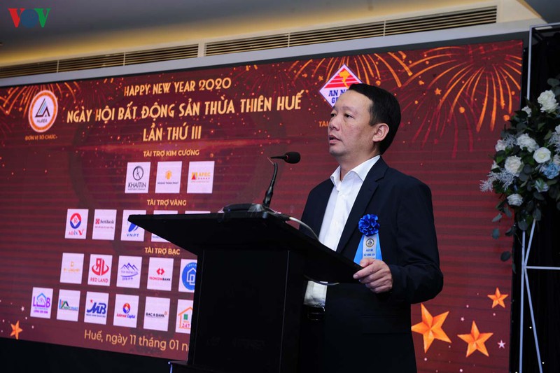 truc anh, tran phong "mat biec" bat ngo "hen ho" o hue hinh 5