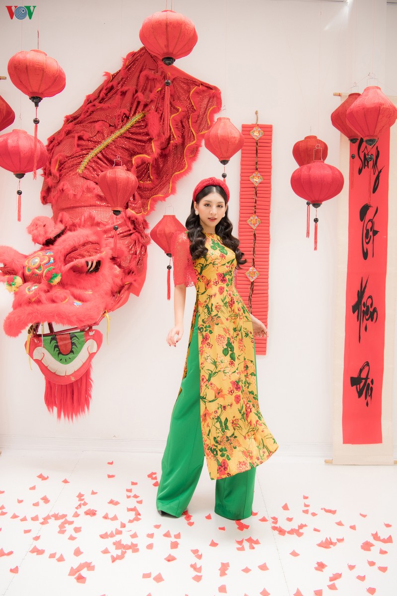 top 10 hoa hau viet nam – le thanh tu  tu van cach chon ao dai ngay xuan hinh 4