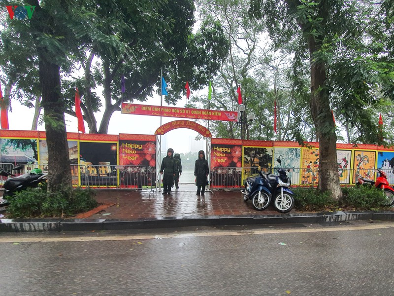 mua lon chieu cuoi nam, pho xa thu do tinh lang  hinh 10