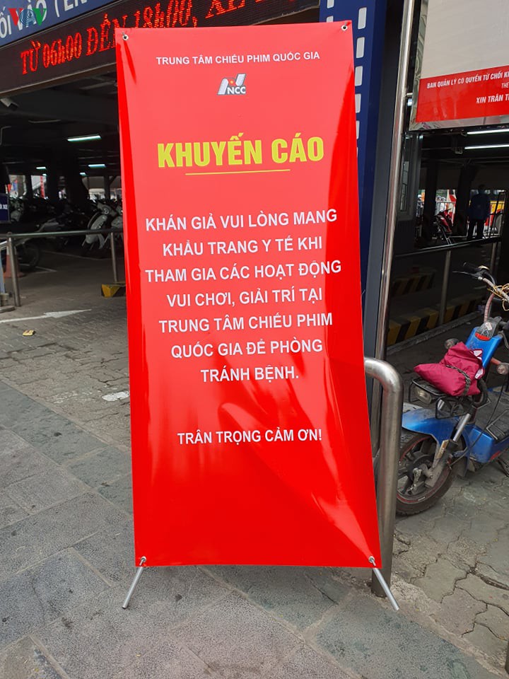anh: rap chieu phim o ha noi vang khach vi lo ngai virus corona hinh 3