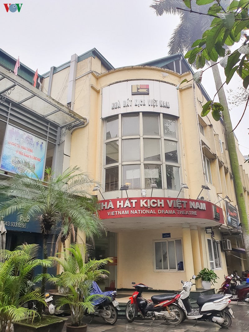 nhà hát đóng cửa, nghệ sĩ nghỉ dài, thiệt hại cả tỷ đồng vì covid-19 hình 10 nha hat dong cua, nghe si nghi dai, thiet hai ca ty dong vi covid-19 hinh 10