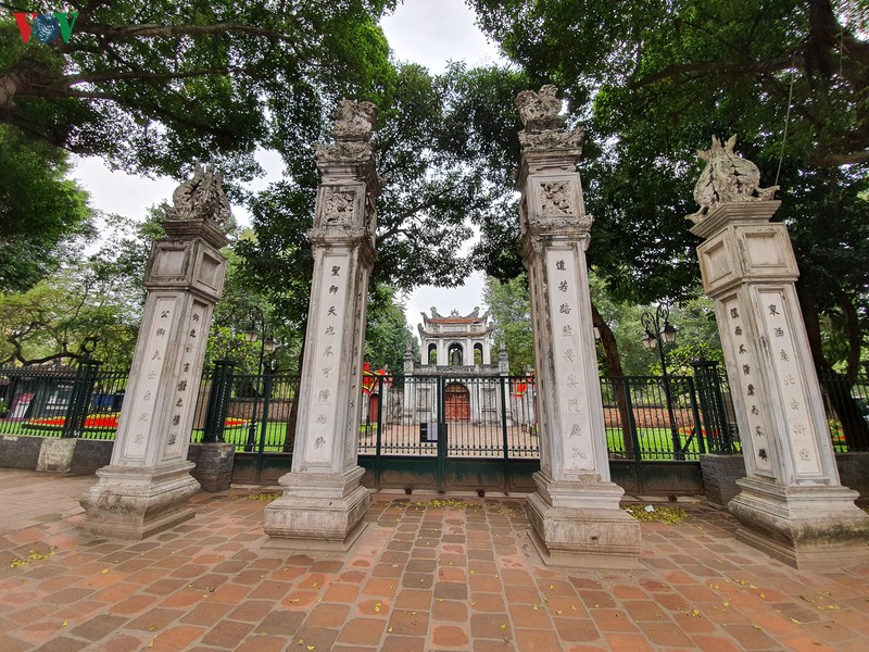 cac di tich, den chua o ha noi dong cua, vang lang khong bong nguoi hinh 7