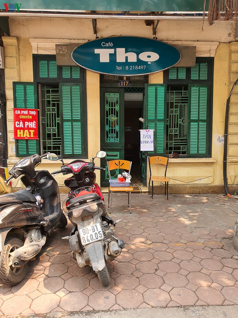 cac quan cafe da phan dong cua, tra da via he len "ngoi"? hinh 4