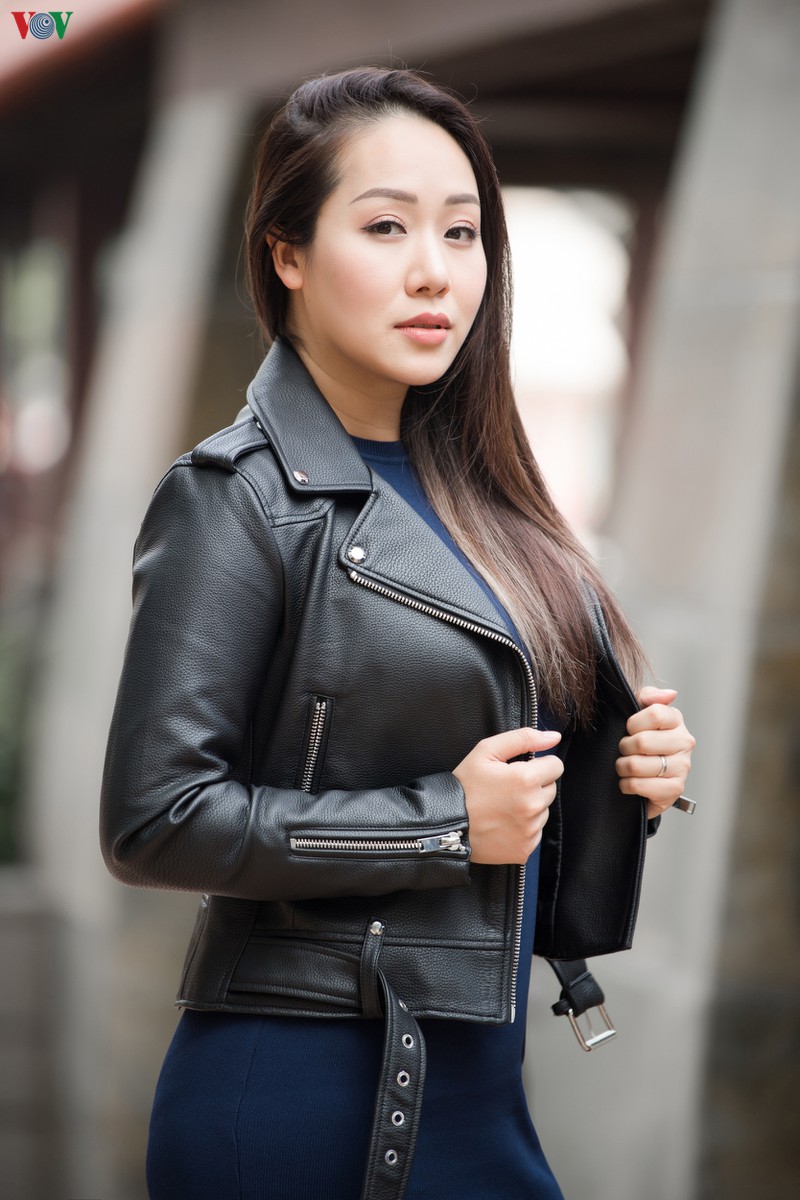 hoa hau ngo phuong lan chia se bi quyet song tich cuc trong mua dich hinh 3