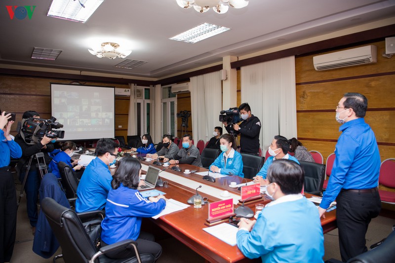 8.000 suất ăn mỗi ngày tiếp sức sinh viên, công nhân khó khăn hình 1 8.000 suat an moi ngay tiep suc sinh vien, cong nhan kho khan hinh 1