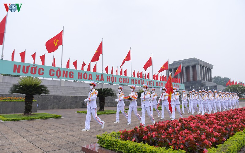 le thuong co tai quang truong ba dinh trong ngay thong nhat 30/4 hinh 14
