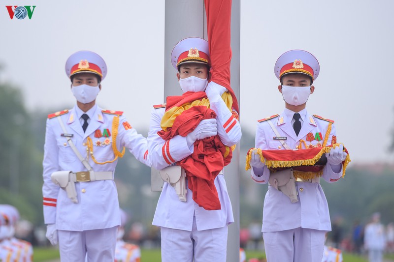 le thuong co tai quang truong ba dinh trong ngay thong nhat 30/4 hinh 10