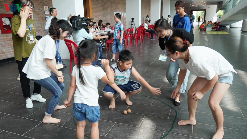 kham pha dong nam a - hoat dong bo ich dip tet thieu nhi hinh 6