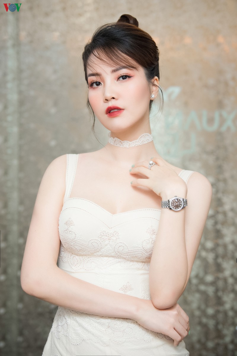 a hau thuy van dong ca thung do cu ung ho chien dich ‘style reborn’ hinh 7