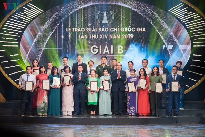 vov ghi dau an voi 8 tac pham doat giai bao chi quoc gia 2019 hinh 7