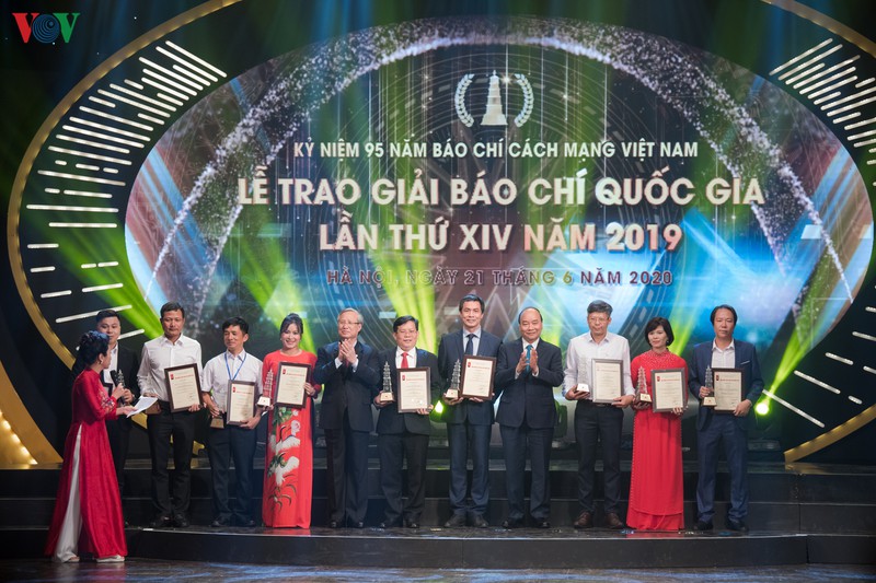 vov ghi dau an voi 8 tac pham doat giai bao chi quoc gia 2019 hinh 5