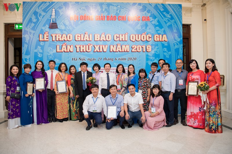 vov ghi dau an voi 8 tac pham doat giai bao chi quoc gia 2019 hinh 18