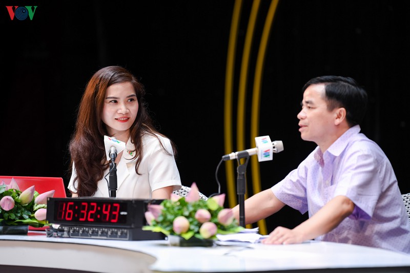 can canh ngay thi "phat thanh truc tiep" dau tien tai lhpt toan quoc hinh 19