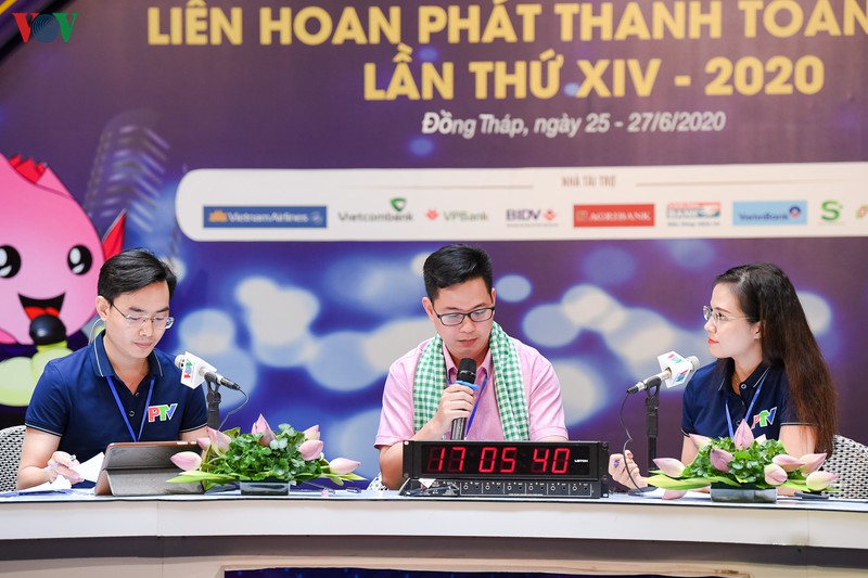 can canh ngay thi "phat thanh truc tiep" dau tien tai lhpt toan quoc hinh 20