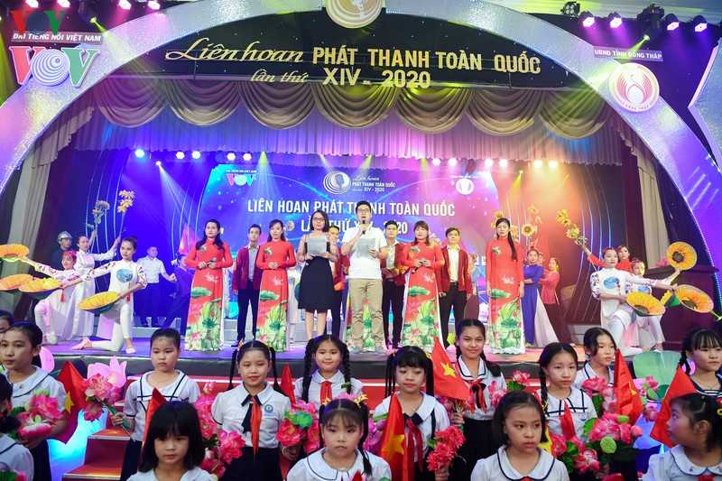 hinh anh tong duyet le khai mac lien hoan phat thanh toan quoc 2020 hinh 4