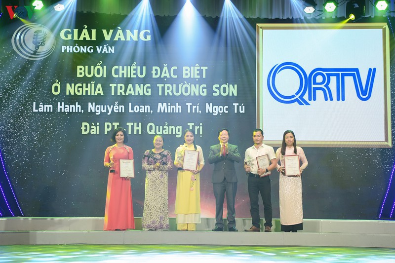 toan canh le be mac va trao giai lien hoan phat thanh toan quoc lan thu xiv hinh 13