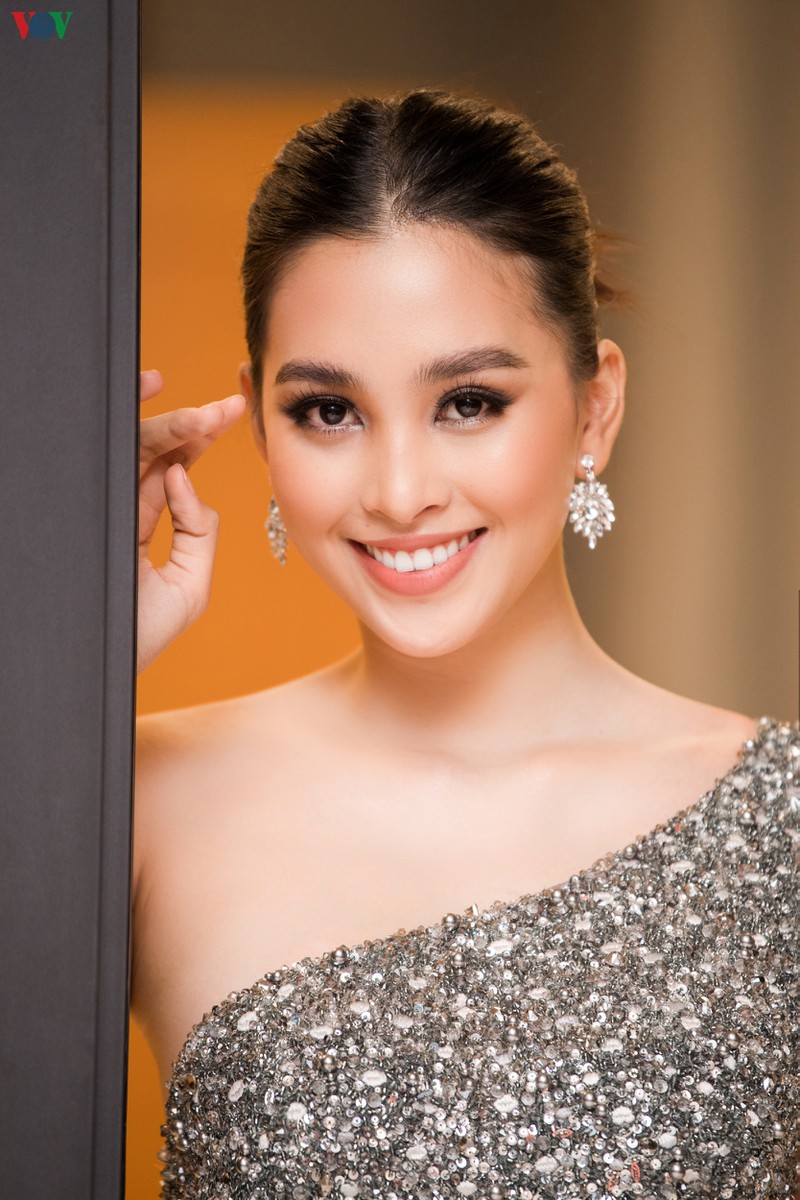 tieu vy: "su noi tieng khong anh huong gi den tinh cam rieng tu cua toi" hinh 1