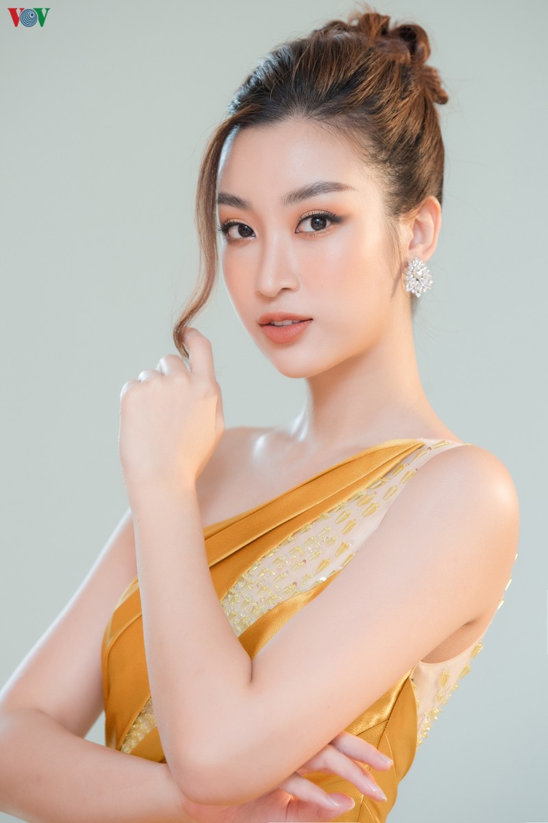 hoa hau do my linh – luong thuy linh dien ca "cay vang" di du event hinh 4