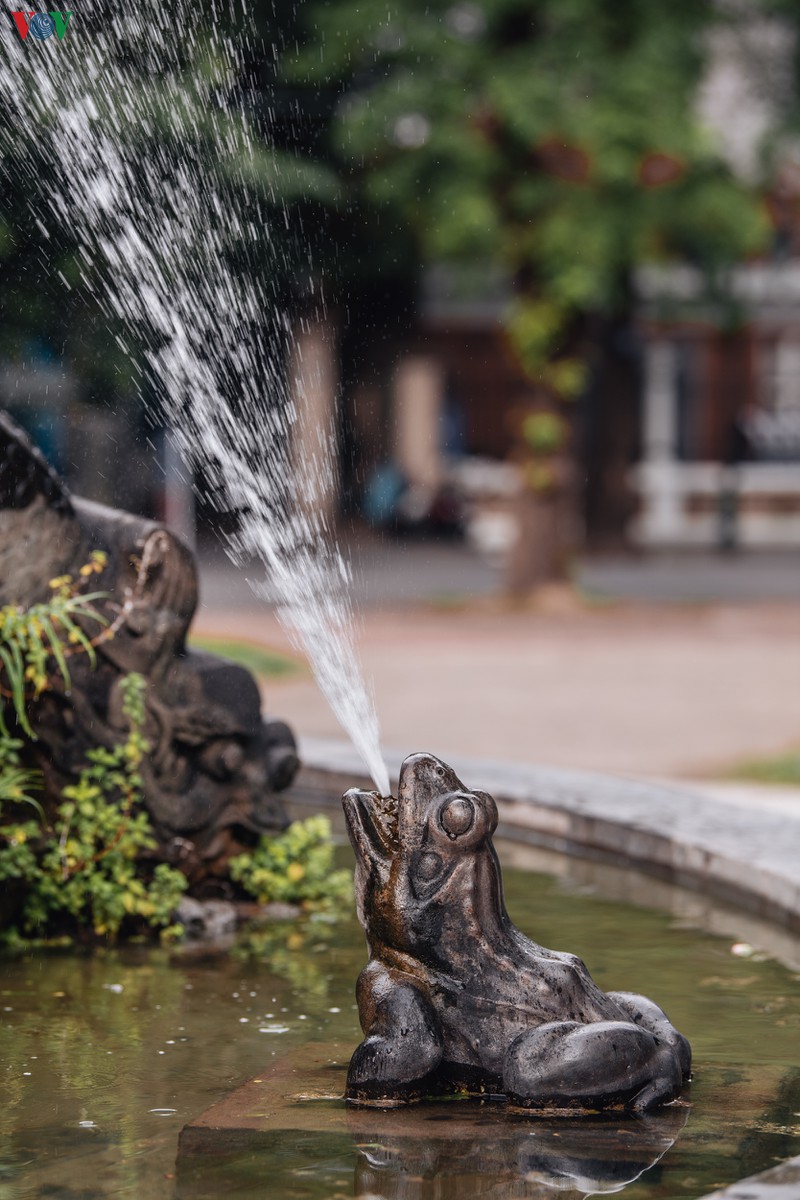 can canh dai phun nuoc co nhat ha noi xuong cap, deo "dai chong sap" hinh 8