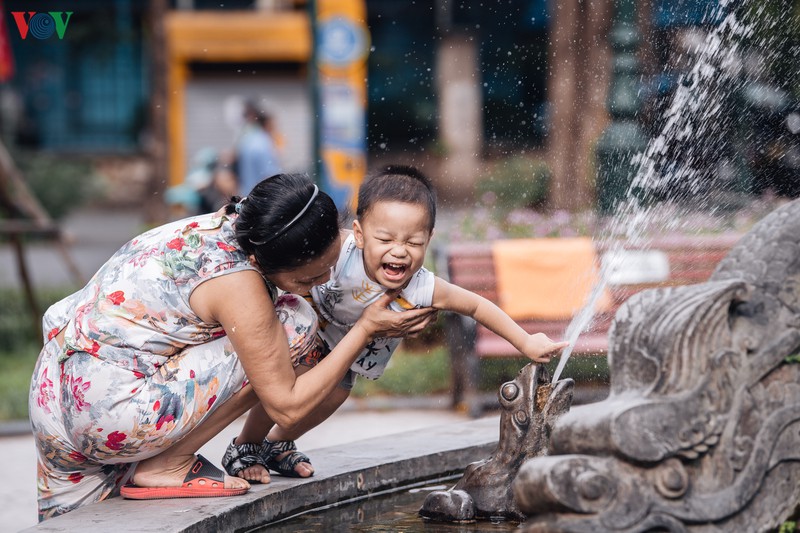 can canh dai phun nuoc co nhat ha noi xuong cap, deo "dai chong sap" hinh 18