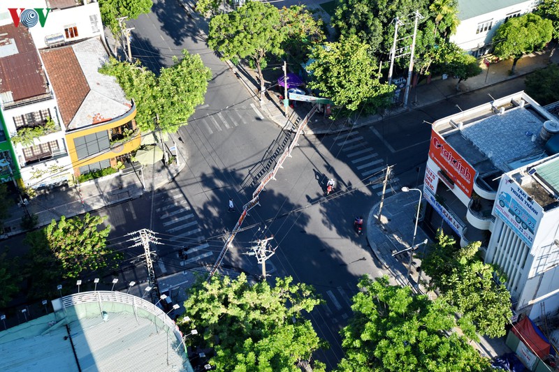 da nang dung kinh doanh cua hang an uong giai khat hinh 2