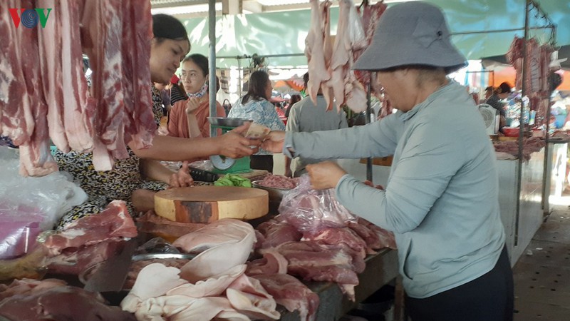 gia thit lon giam xuong duoi 80.000 dong/kg khi nguon cung tang len hinh 1