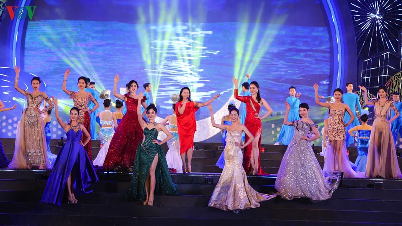 ha long tro thanh thanh pho truc thuoc tinh lon nhat ca nuoc hinh 7