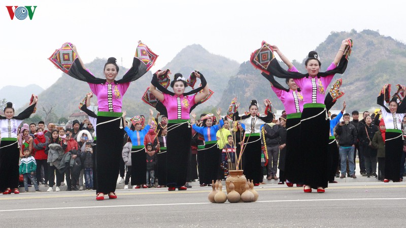 soi dong hoi xuan dang bac hinh 16