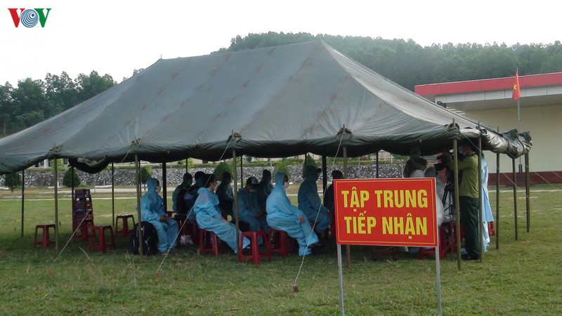 cach ly 10 thuyen vien tro ve tu tau nuoc ngoai hinh 2