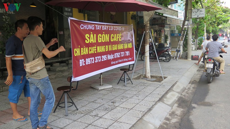 nhieu cua hang huyen huong ban online, ship tan noi de phong covid-19 hinh 3