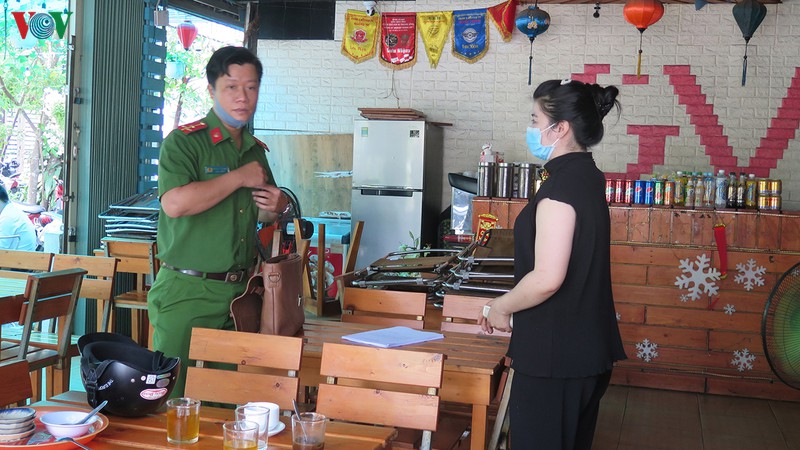 nhieu cua hang huyen huong ban online, ship tan noi de phong covid-19 hinh 2