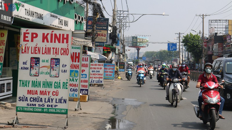 khap nga tphcm dong duc nhu khong co "cach ly xa hoi" hinh 10
