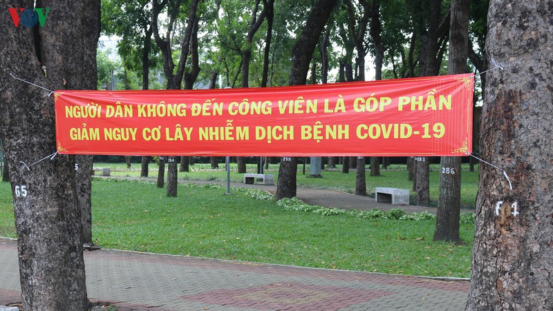khap nga tphcm dong duc nhu khong co "cach ly xa hoi" hinh 11