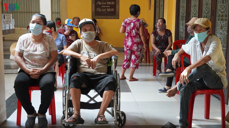 sieu thi hanh phuc 0 dong den voi nguoi ngheo o tphcm hinh 4