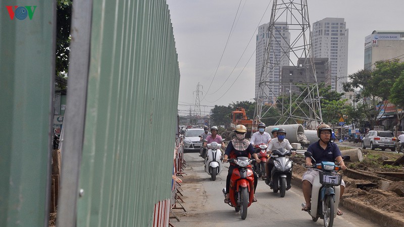 tphcm cam dao duong trong dip le 30/4 va 1/5 hinh 1