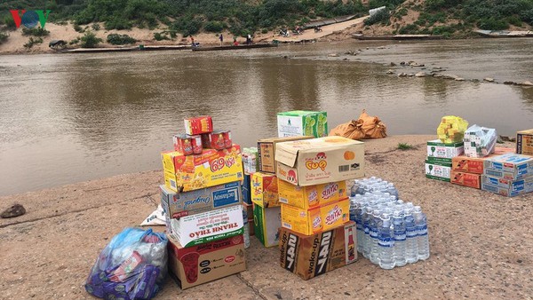 quang tri mo lai 4 cua khau phu thong thuong hang hoa voi lao hinh 1