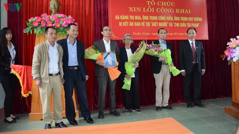luat su ly giai ly do hoan phien toa gia dinh chiu an oan 28 nam hinh 1