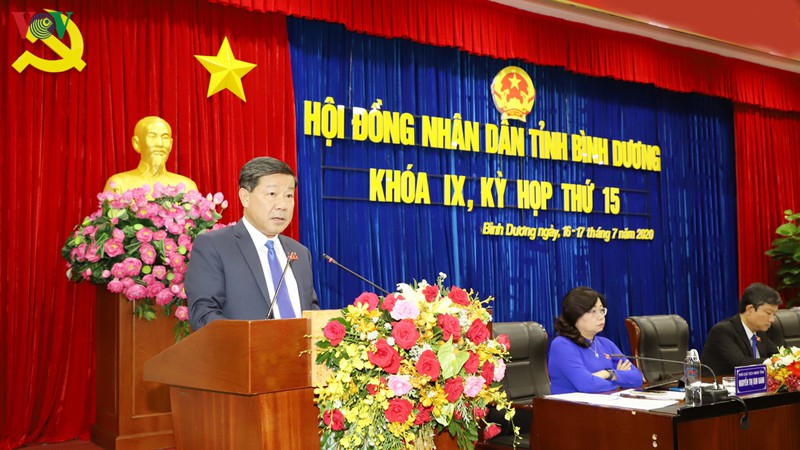 chu tich ubnd tinh binh duong noi ve viec cac du an phan lo hinh 1
