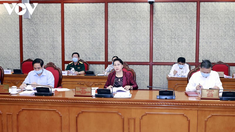 bo chinh tri lam viec voi 15 dang bo truc thuoc trung uong ve phuong an nhan su hinh 1