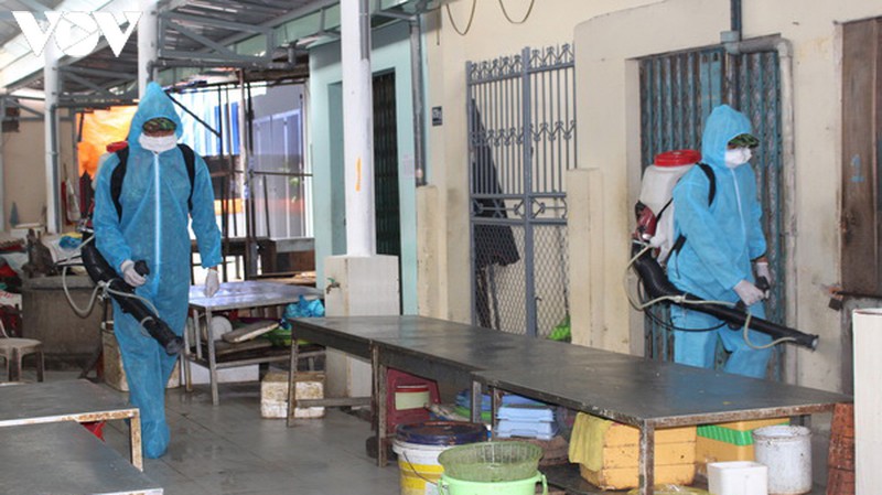quan khu 5 phun thuoc khu khuan tai quan thanh khe, da nang hinh 5