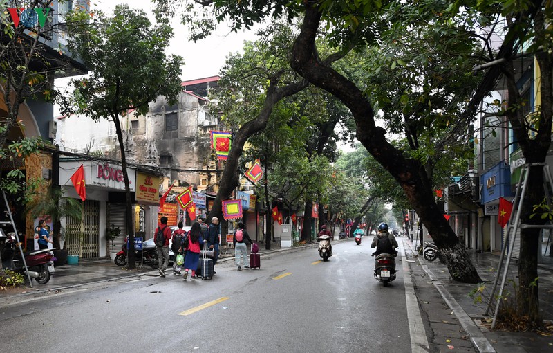 pho phuong ha noi tinh lang buoi sang mung 1 tet hinh 14