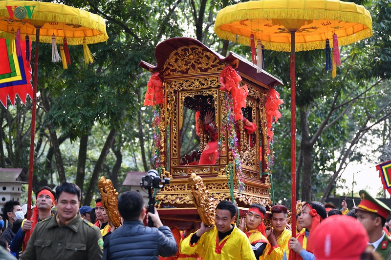 hang van du khach du le khai hoi den soc xuan canh ty 2020 hinh 16