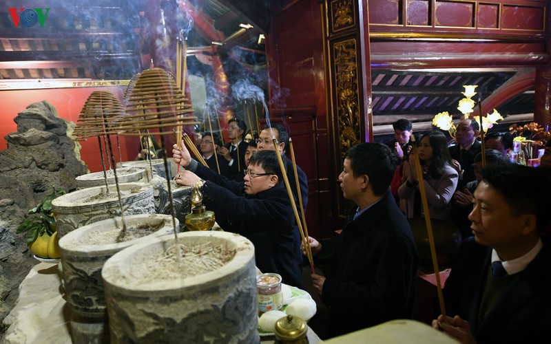 hang van du khach du le khai hoi den soc xuan canh ty 2020 hinh 4