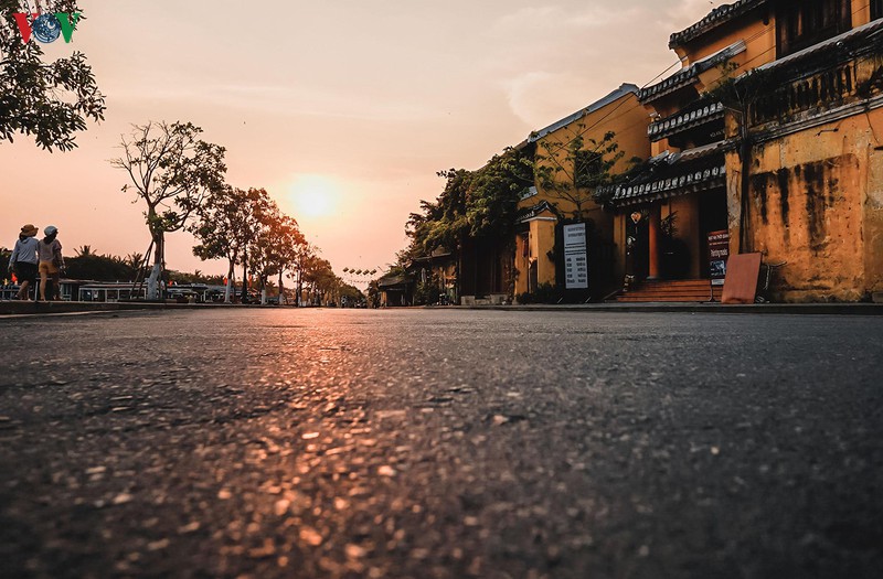 pho co hoi an van dep nao long trong nhung ngay cung ca nuoc chong dich hinh 20