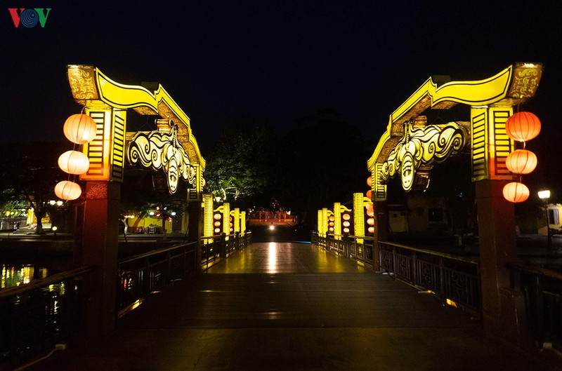 pho co hoi an van dep nao long trong nhung ngay cung ca nuoc chong dich hinh 24