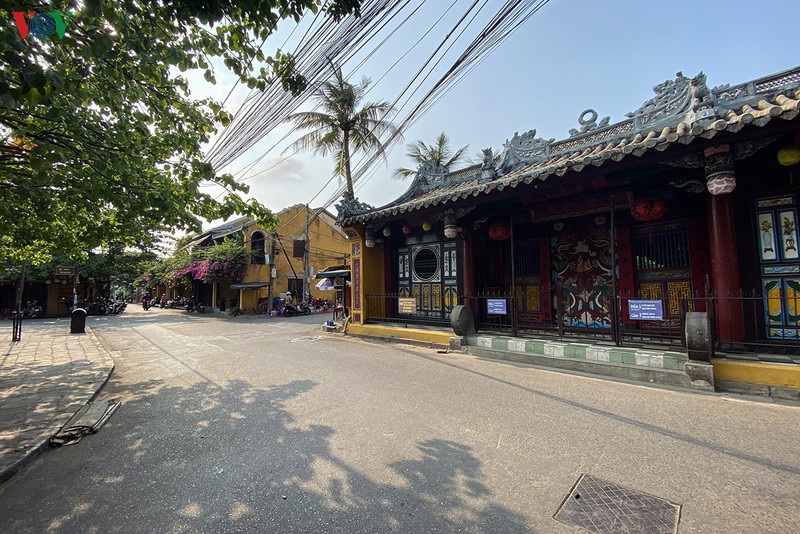 pho co hoi an van dep nao long trong nhung ngay cung ca nuoc chong dich hinh 5