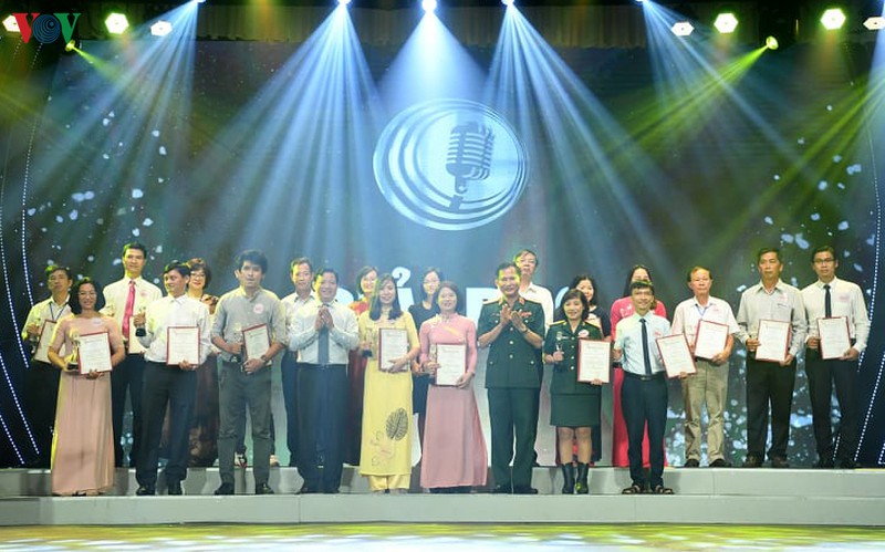 be mac lhpt toan quoc lan thu xiv - ky lien hoan thuc su doi moi va da dang hinh 3