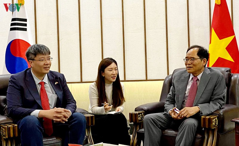 dai su park noh-wan: vkbia co vai tro quan trong tang cuong quan he viet-han hinh 2
