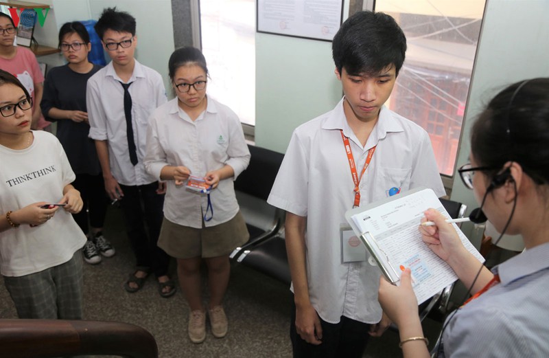 2 thi sinh 13 tuoi lot vck cuoc thi tin hoc van phong quoc gia hinh 1