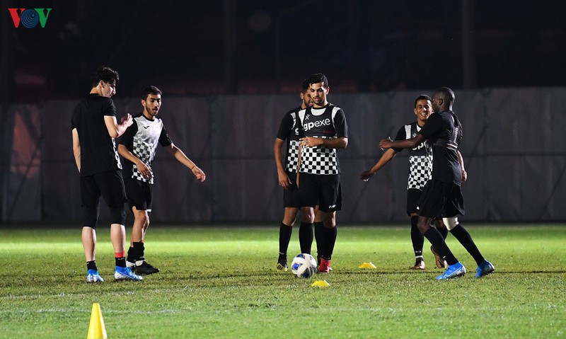 u23 jordan "giau bai" triet de truoc phong vien viet nam hinh 3